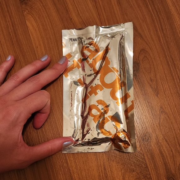 About face Pearly shadowsick - Inferno - Picture 5 of 5